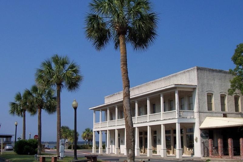 Riverview Hotel Saint Marys Exterior photo